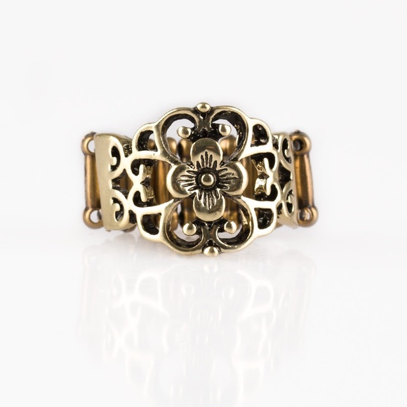 Ring - Picture 2 of 7